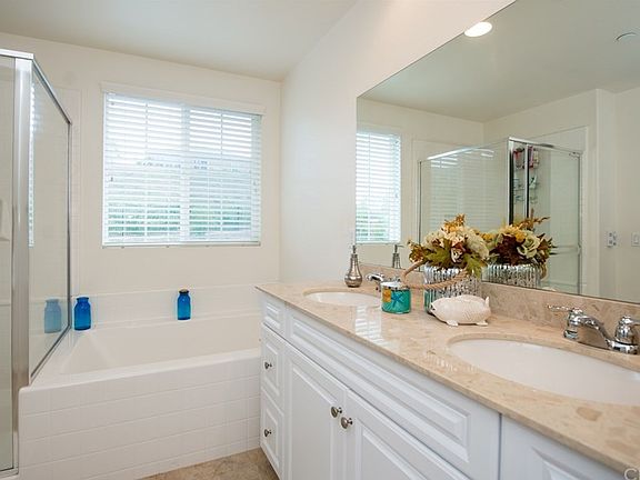 5th image of 4197 Ladrillo St