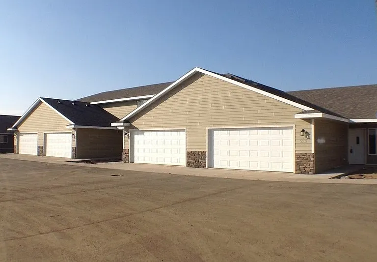 2217 S Ellis Road Exterior_02192020