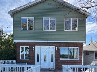 857 Quincy Shore Dr, Quincy, MA 02170