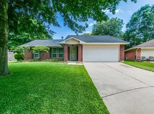 2622 Pine Cone Dr, Kingwood, TX 77339