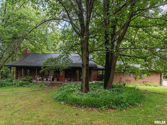 4th image of 1226 N Dempster Ln