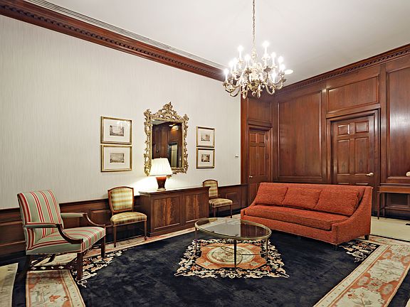 4th image of 254 E 68th St APT 23B