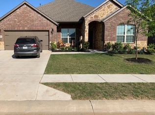 2812 Permian Rd, Aubrey, TX 76227