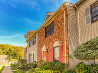 10 Fillmore Pl, Lawrence Township, NJ 08648