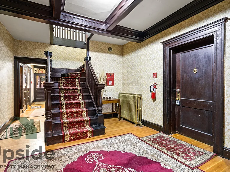 1128 W 9th Ave — Photo 4