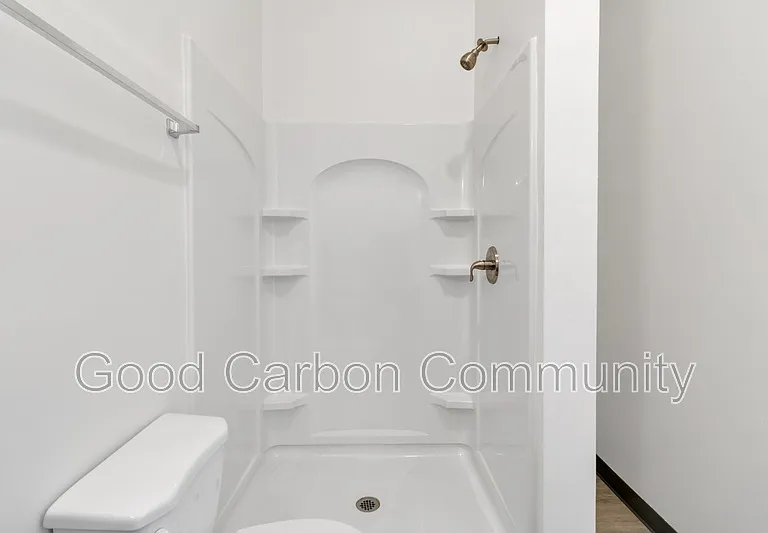 30 Water St — Photo 10
