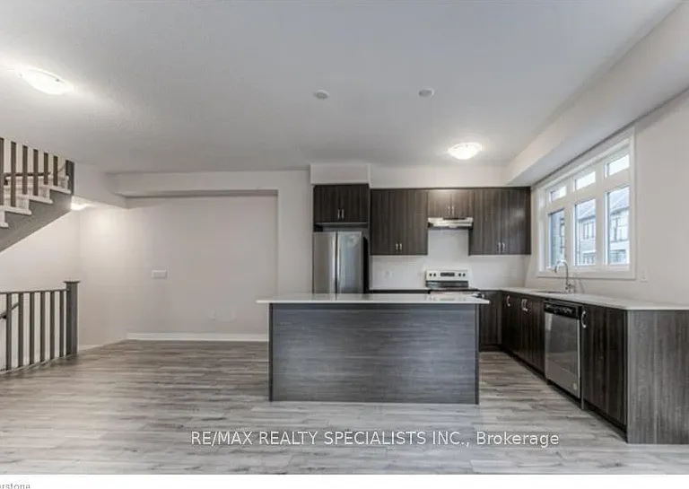 585 Colborne St #601 — Photo 13