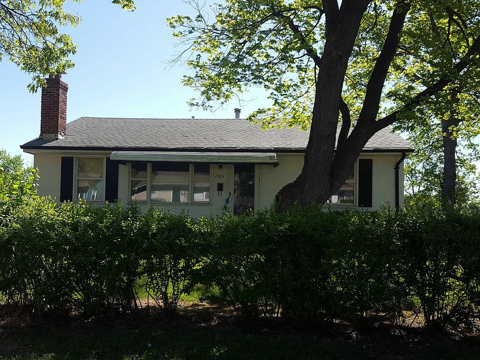 1st image of 2106 Huntington Ave