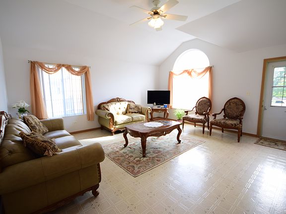 2nd image of 1536 Liberty Dr