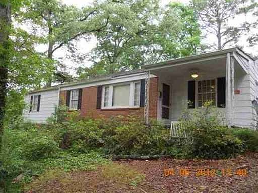2nd image of 2543 Old Holton Rd
