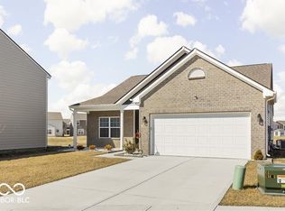 5826 Cresswell Ln, Whitestown, IN 46075