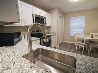3884 N Chalet Cir #3913, Dayton, OH 45431