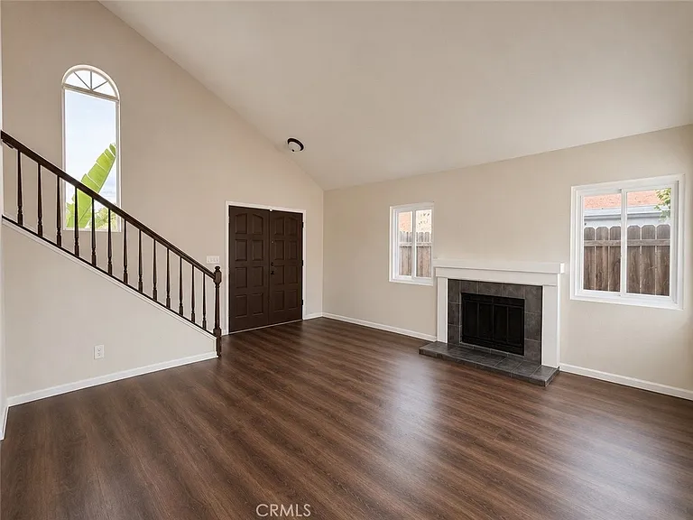 24582 New Haven Dr — Photo 5