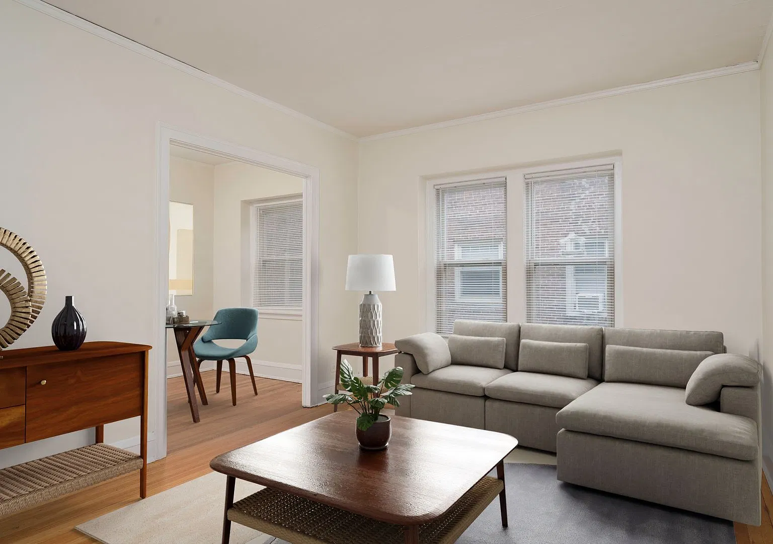 2310 Harriet Ave S — Photo 2