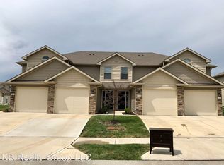 552 Emily Ln, Belton, MO 64012