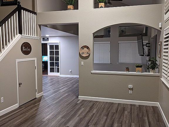 4th image of 608 Belhurst Ct