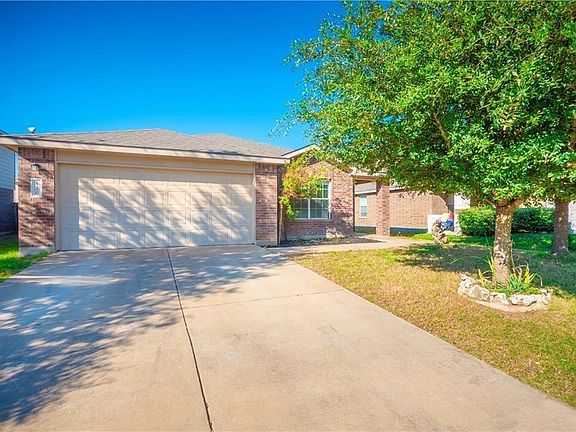 2nd image of 120 Inca Dove Ln