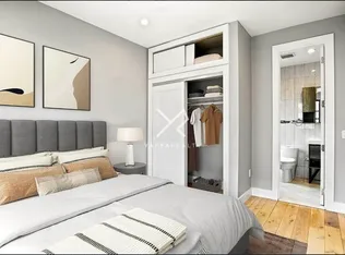 1442 Lexington Avenue 5W image 1 of 8