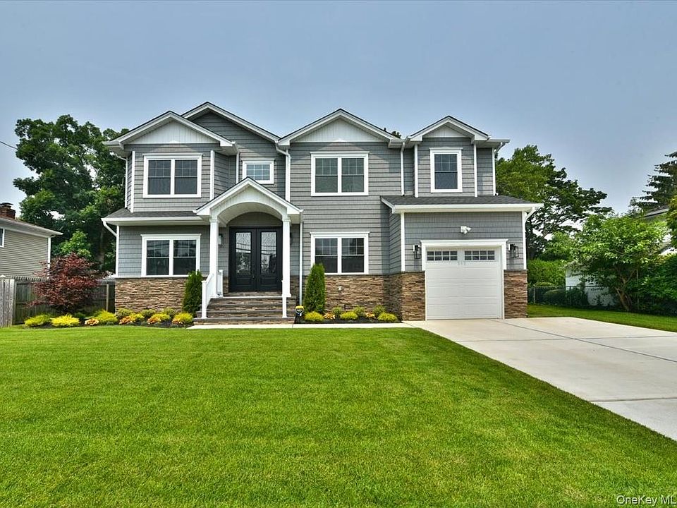 1st image of 124 North Drive