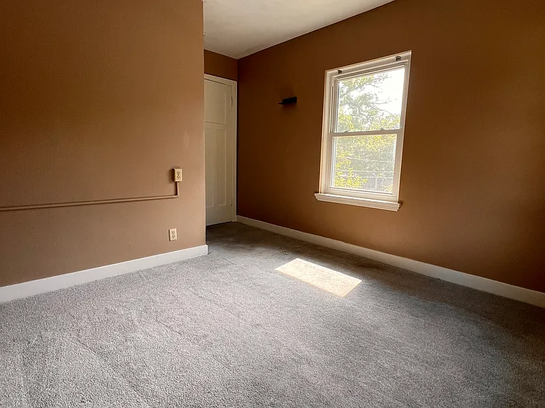 505 Spruce St — Photo 18