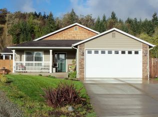 170 SE Woody Ct, Myrtle Creek, OR 97457