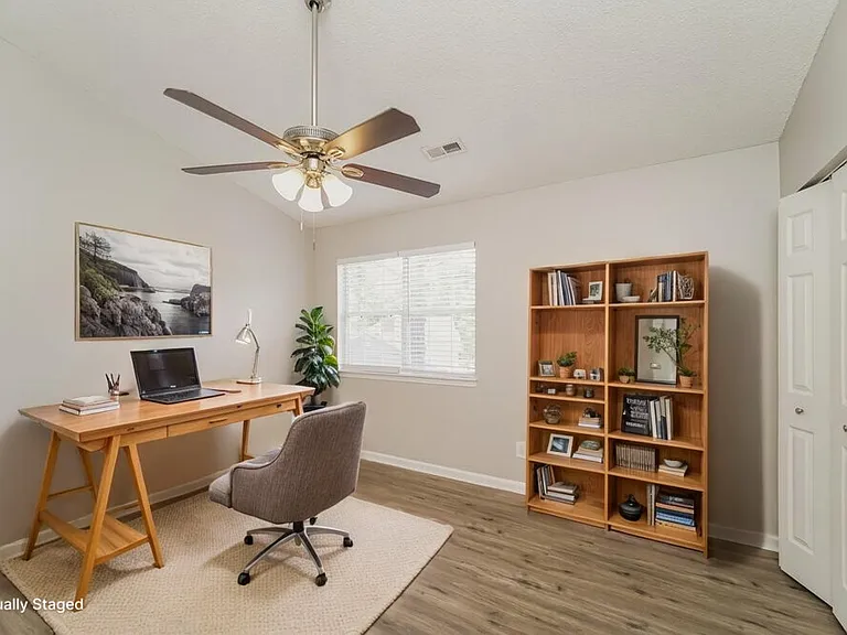 5746 Prescott Ct — Photo 18