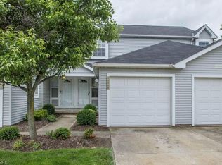 1350 Leeward Ln APT B, Willoughby, OH 44094