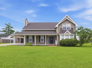 40 Poinsetta Rd, Sulphur, LA 70663