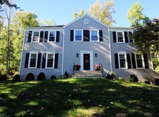 244 Gates Ave, Gillette, NJ 07933