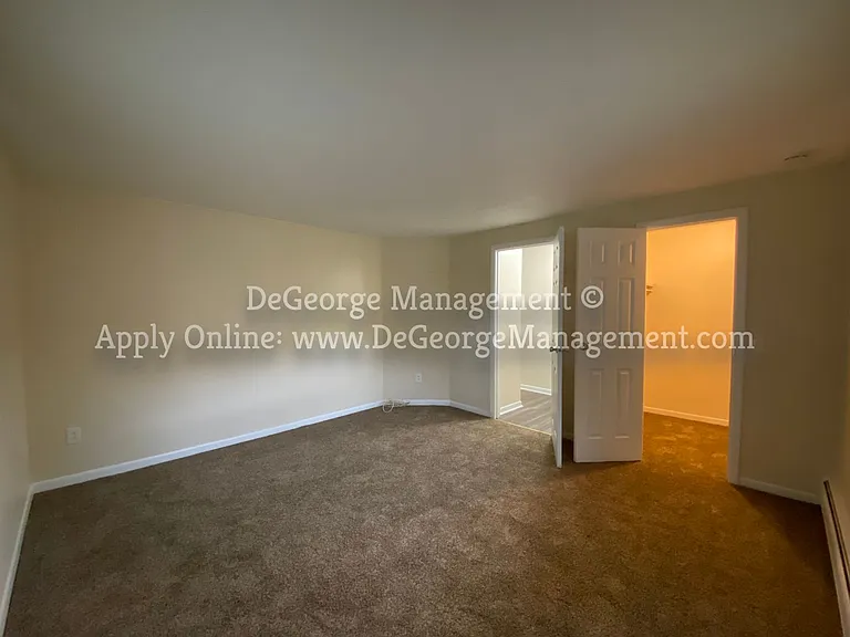 Georgetown Manor Apartments for Rent in West Irondequoit, NY — Photo 44