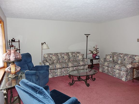 4th image of 133 N Seminole Ct