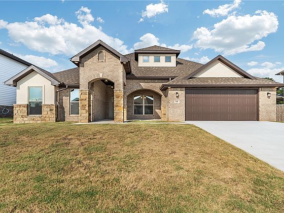 2nd image of 3680 Macintosh Way