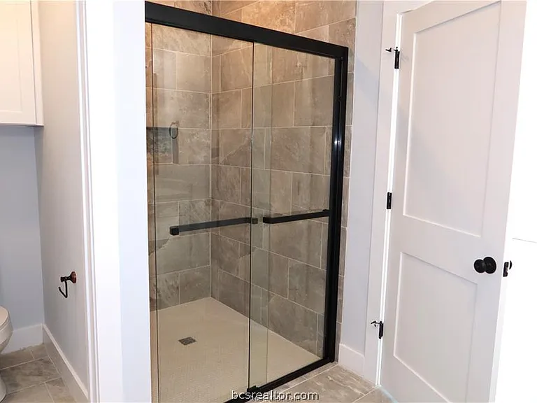 2004 Reagan Ct — Photo 12
