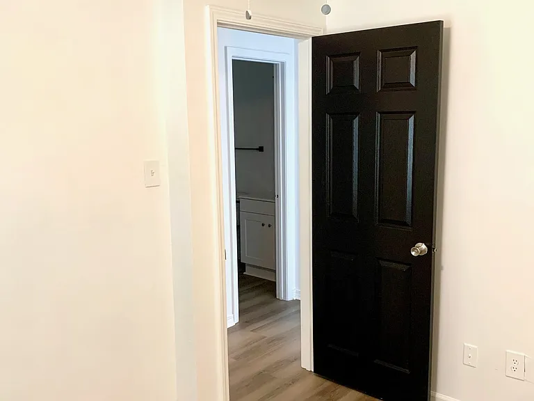 1202 Belair St #3 — Photo 10