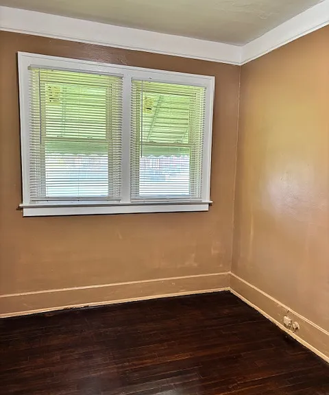 4915 Maplewood Ave — Photo 15