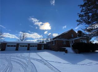 9673 Crane Rd, Cranesville, PA 16410