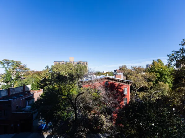 209 Clinton Avenue image 14 of 14