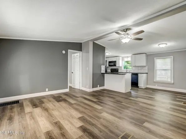 8574 VINING Street, Jacksonville, FL 32210