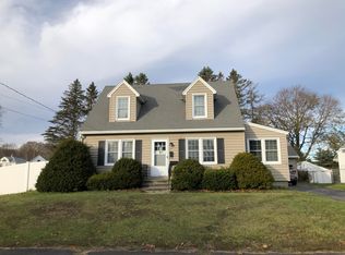 24 Crystal St, Pittsfield, MA 01201