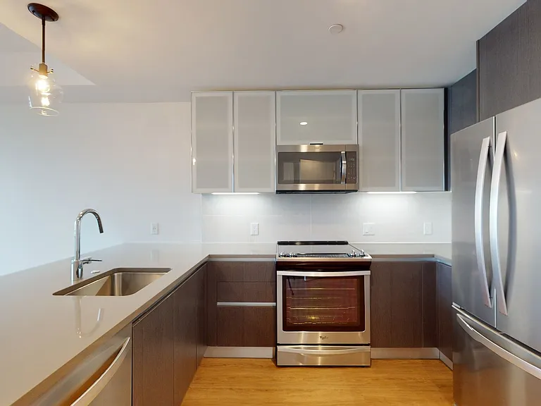 345 Harrison — Photo 185