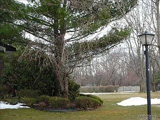 1st image of 142 Knolls Dr
