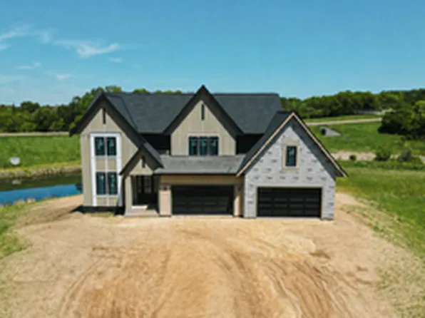 9781 Frontier Ln, Lakeville, MN 55044