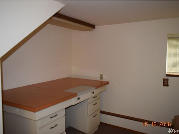 3rd image of 412 Second St W
