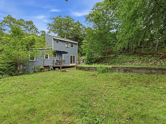 3rd image of 21 Uphill Ln