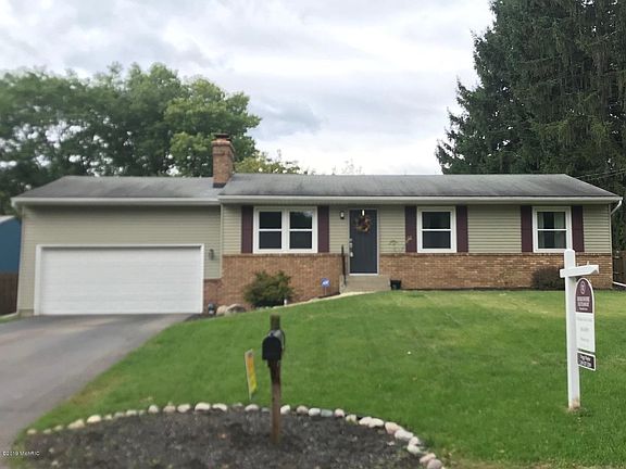 2nd image of 3110 Darmo St