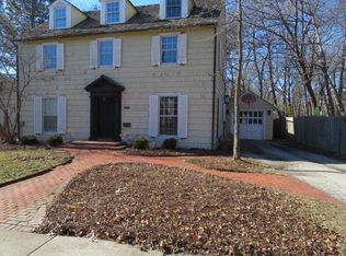 334 Ravine Park Dr, Lake Forest, IL