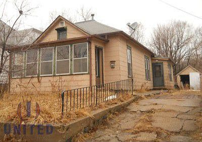 1st image of 1127 Oak St