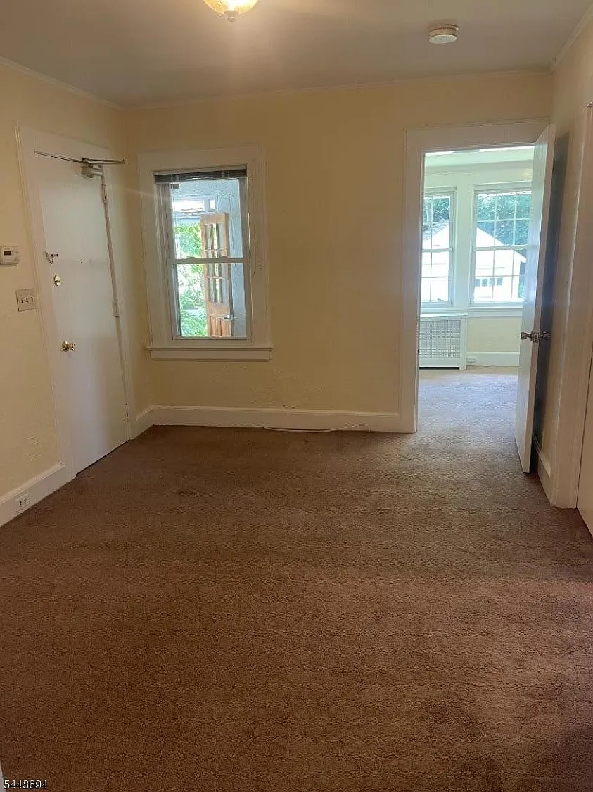 2 bed, 1.0 bath, $2,500 — Photo 4