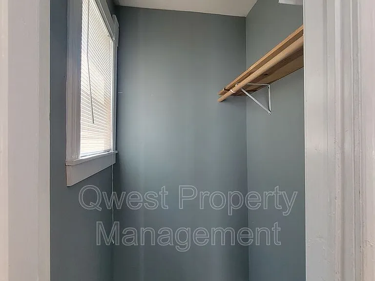 1123 2nd St NW #1 — Photo 9