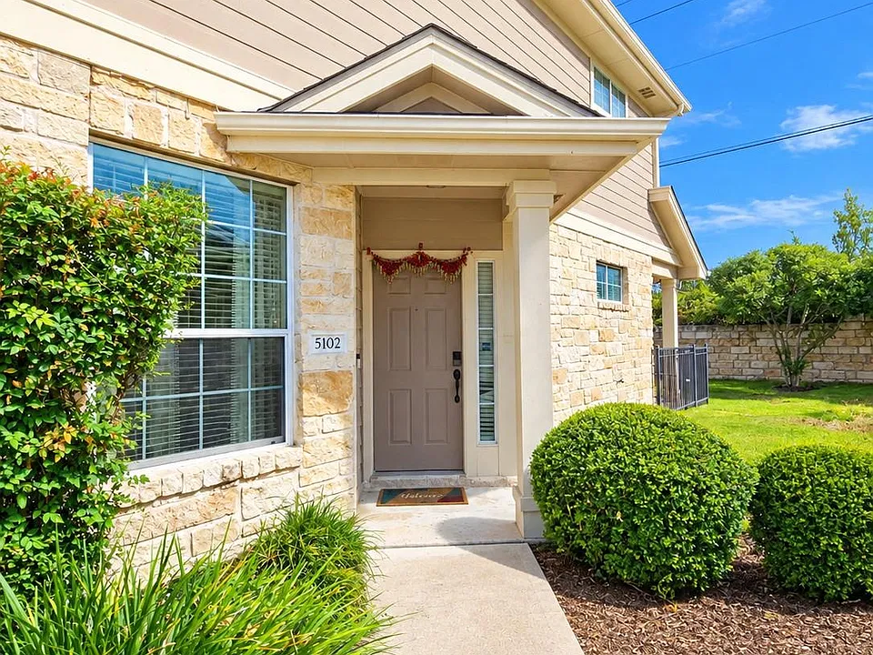 1900 Scofield Ridge Pkwy #5102